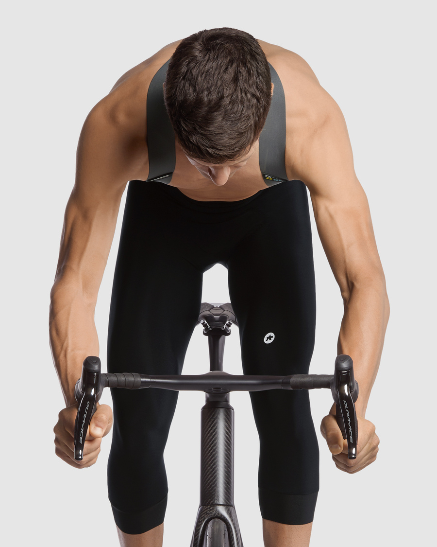 ASSOS_11.12.244.18_31-1.jpg