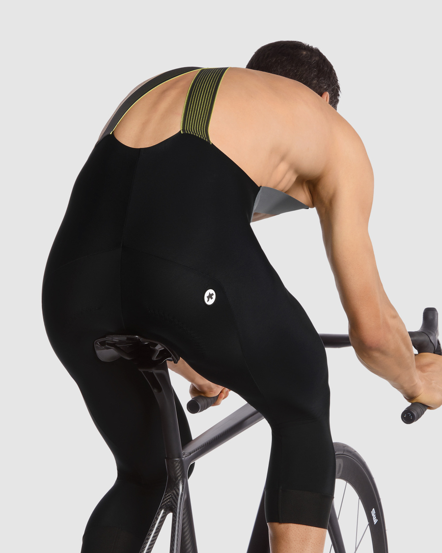 ASSOS_11.12.244.18_33-1.jpg