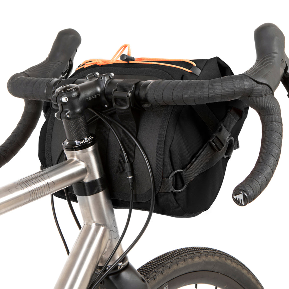Bar-Pack-Restrap-Black7_1000x