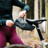 FIDLOCK-Webseite-PINCLIP-saddle-bag-S-geffnet